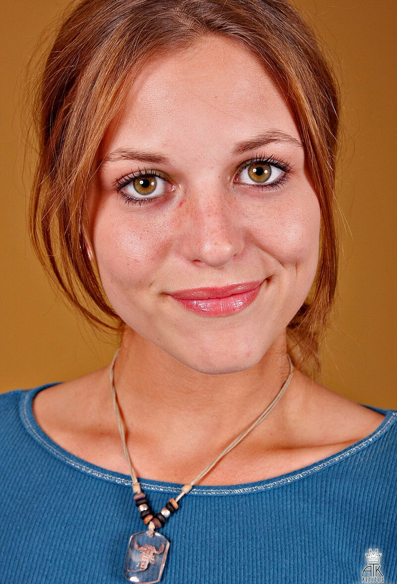 Ангелина, 36